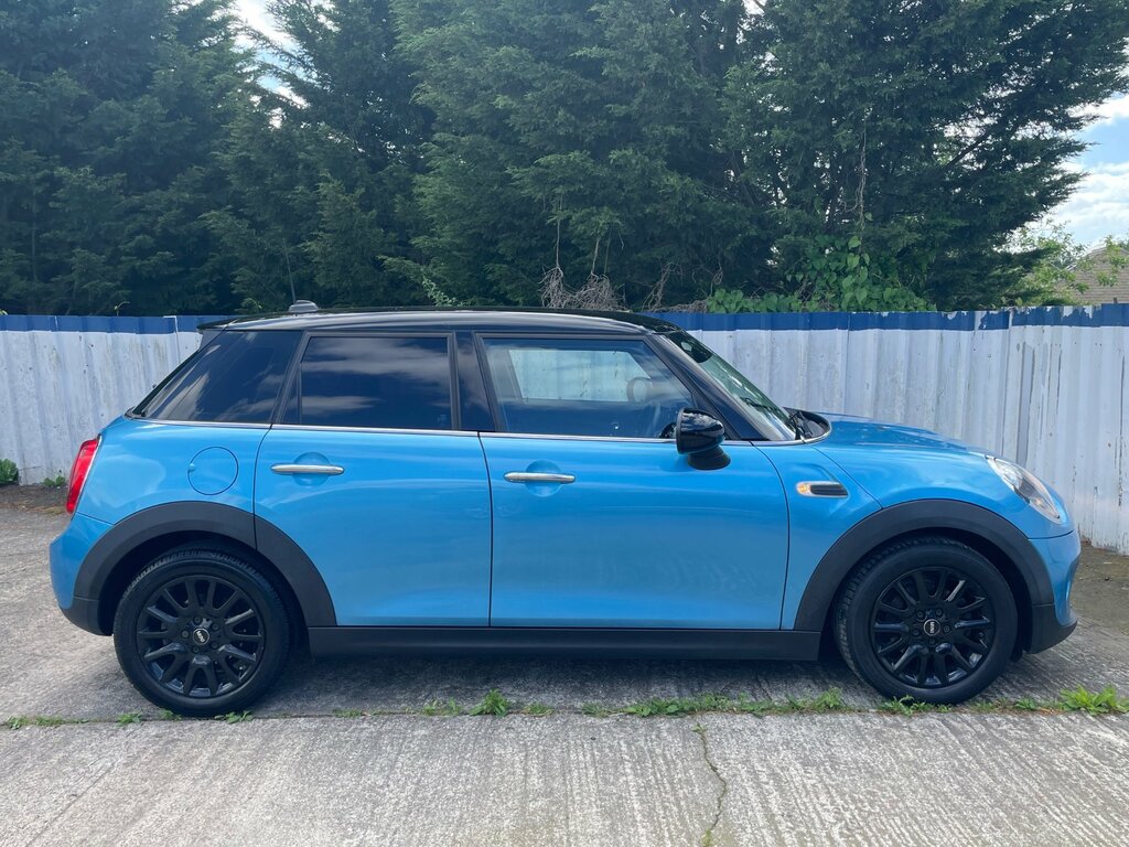 Mini Hatch For Sale 1.5 Cooper D Hatchback Blue #2