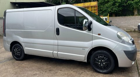 Vauxhall Vivaro 2.0 Cdti Sportive MJ09BFZ Silver #5