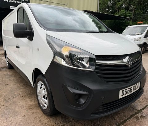 Vauxhall Vivaro 1.6 Cdti 2900 White #2