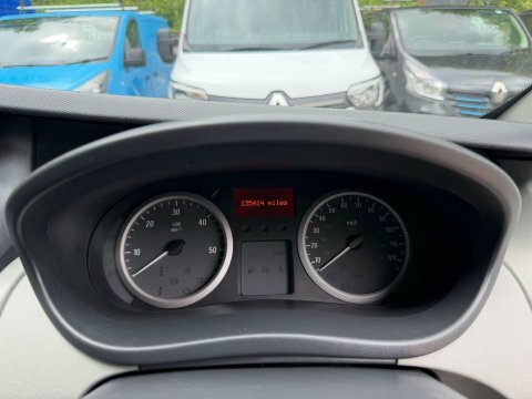 Vauxhall Vivaro 2.0 Low Miles Silver #28