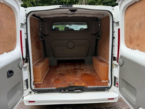 Vauxhall Vivaro 2.0 Low Miles Silver #34