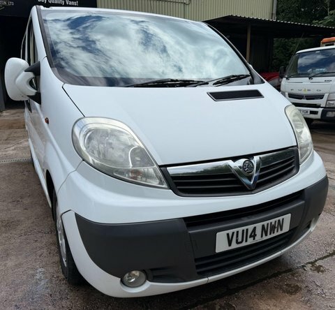 Vauxhall Vivaro 2.0 2900 Cdti White #6