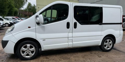Vauxhall Vivaro 2.0 2900 Cdti White #5