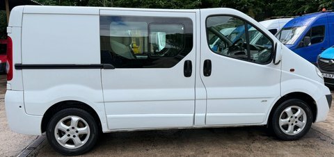 Vauxhall Vivaro 2.0 Low Miles Silver #17