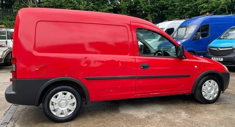 Vauxhall Combo 1.3 Cdti 1700 Red #6