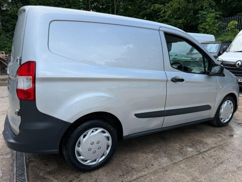 Ford Transit Courier 1.5 Tdci 100Ps Limited Van 6 Speed White #28
