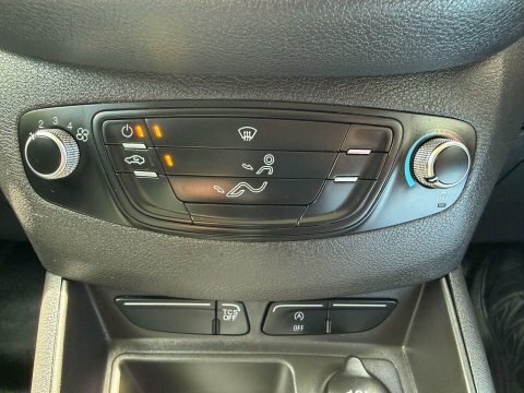 Ford Transit Courier 1.5 Tdci 100Ps Limited Van 6 Speed White #11