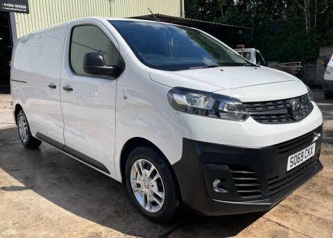 Vauxhall Vivaro 1.5 Turbo D White #2