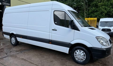 Mercedes-Benz Sprinter 2.1 313 Cdi White #4