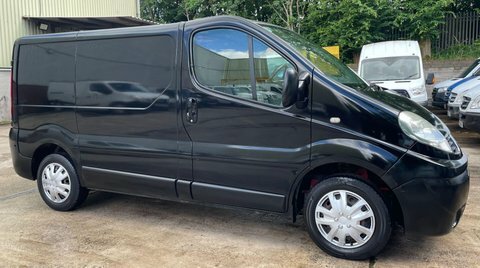 Renault Trafic 2.0 Td Dci Black #4