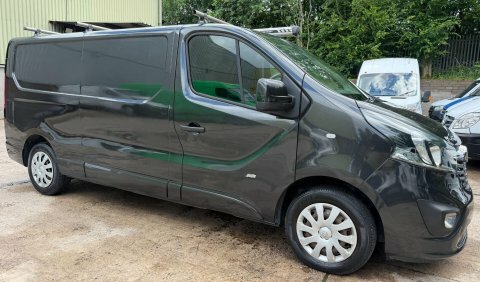 Vauxhall Vivaro 1.6 Cdti 2900 Black #4