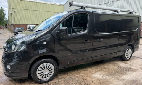 Vauxhall Vivaro Panel Van White #16
