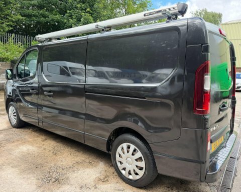 Vauxhall Vivaro Panel Van White #11