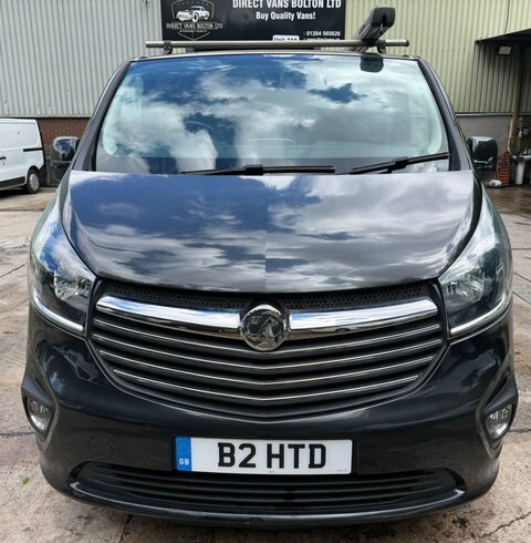 Vauxhall Vivaro Panel Van White #19