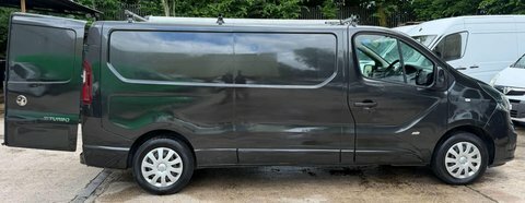 Vauxhall Vivaro Panel Van White #31