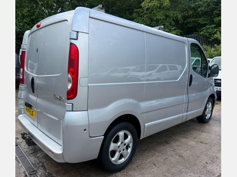 Renault Trafic Sl27dci 115 Sport Sat Nav Van Euro 5 Silver #53