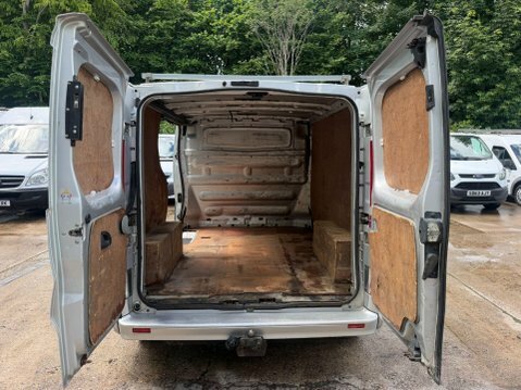 Renault Trafic Sl27dci 115 Sport Sat Nav Van Euro 5 Silver #63