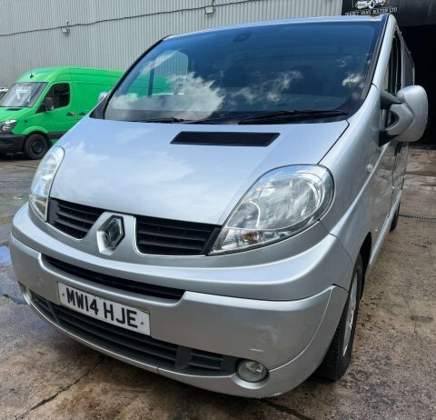 Renault Trafic White #8
