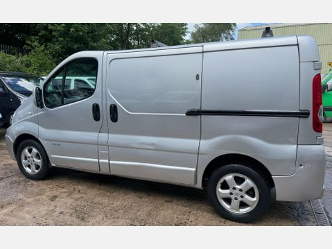 Renault Trafic Sl27dci 115 Sport Sat Nav Van Euro 5 Silver #43
