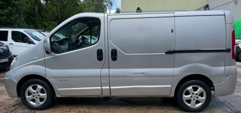 Renault Trafic White #11