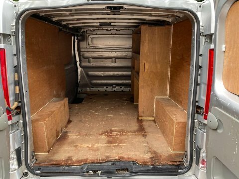 Vauxhall Vivaro Panel Van 2.0 Cdti 2700 Panel Van Tecshift Swb White #24