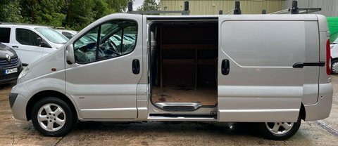 Vauxhall Vivaro Panel Van 2.0 Cdti 2700 Panel Van Tecshift Swb White #25