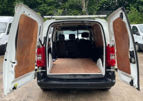 Citroen Berlingo 1.6 Multispace Xtr Hdi 109 Bhp Blue #9