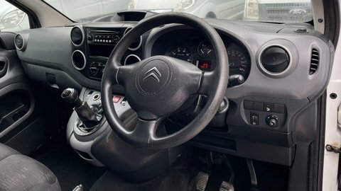Citroen Berlingo 1.6 Multispace Xtr Hdi 109 Bhp Blue #21