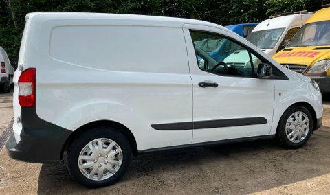 Ford Transit Courier 1.5 Tdci L1 White #6