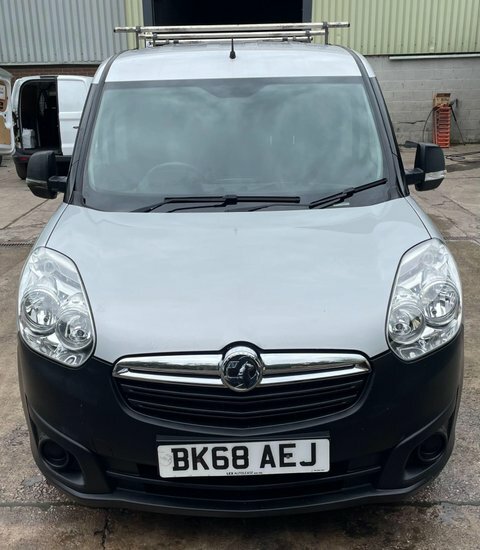 Vauxhall Combo 1.6 Cdti 2300 16V Fwd L2 H1 Ss White #19