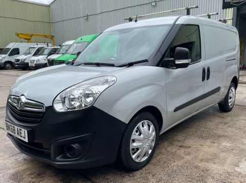 Vauxhall Combo 1.6 Cdti 2300 16V Fwd L2 H1 Ss White #18