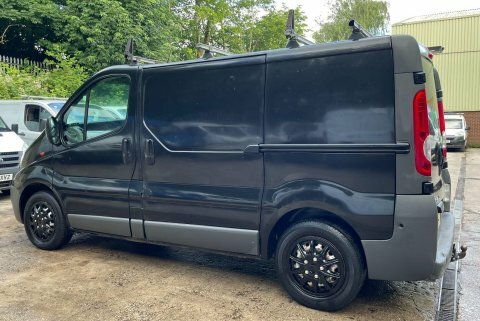 Vauxhall Vivaro  White #12