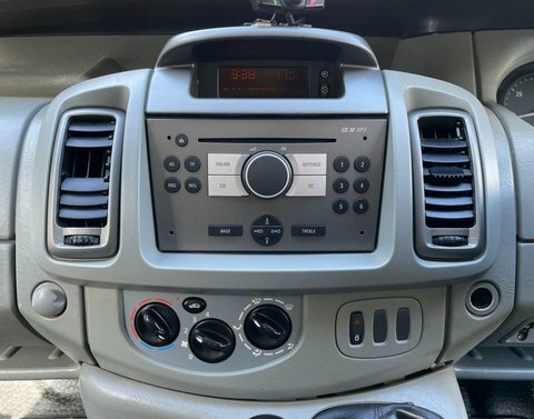 Vauxhall Vivaro  White #25