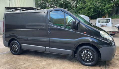 Vauxhall Vivaro 2.0 2700 Cdti Black #4