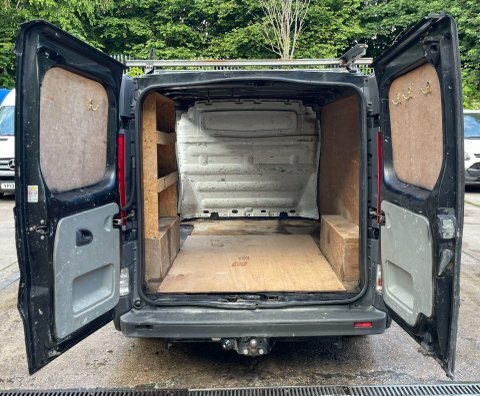 Vauxhall Vivaro  White #9
