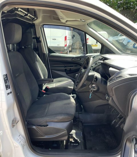 Ford Transit Connect 200 Trend Euro 6 3 Seats Silver #20