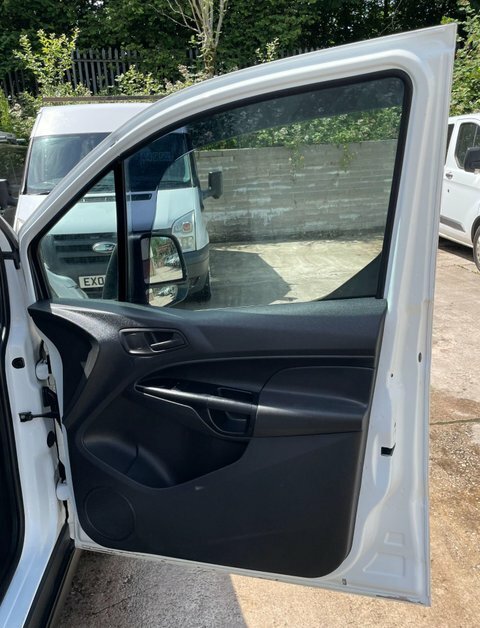 Ford Transit Connect 200 Trend Euro 6 3 Seats Silver #19