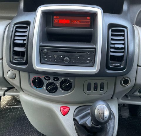 Vauxhall Vivaro Panel Van 1.6 Cdti 2900 Ecoflex L1 H1 Euro 5 Ss White #25