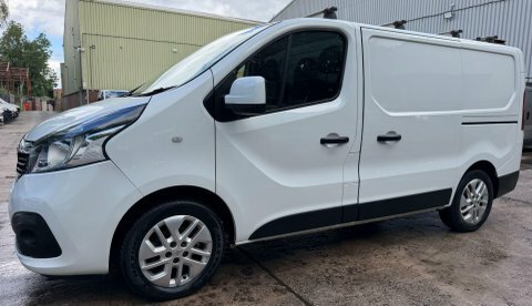 Renault Trafic Sl28 Energy Dci 120 Sport Nav Van Silver #18