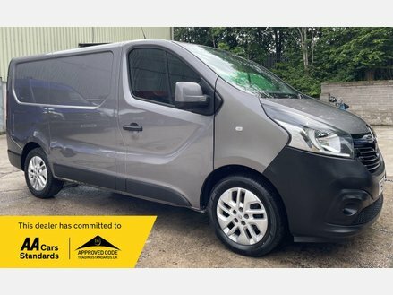 Renault Trafic Sl28 Energy Dci 120 Sport Nav Van Silver #72