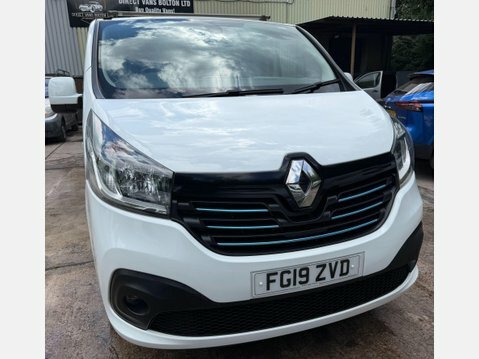 Renault Trafic Sl28 Energy Dci 120 Sport Nav Van Silver #58