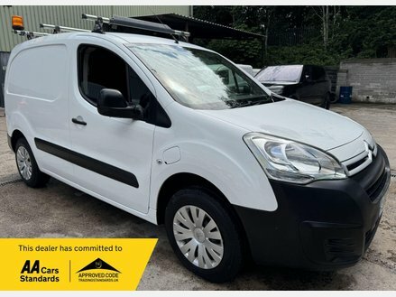 Renault Trafic Sl28 Energy Dci 120 Sport Nav Van Silver #74