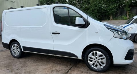 Renault Trafic 1.6 Dci Energy White #3