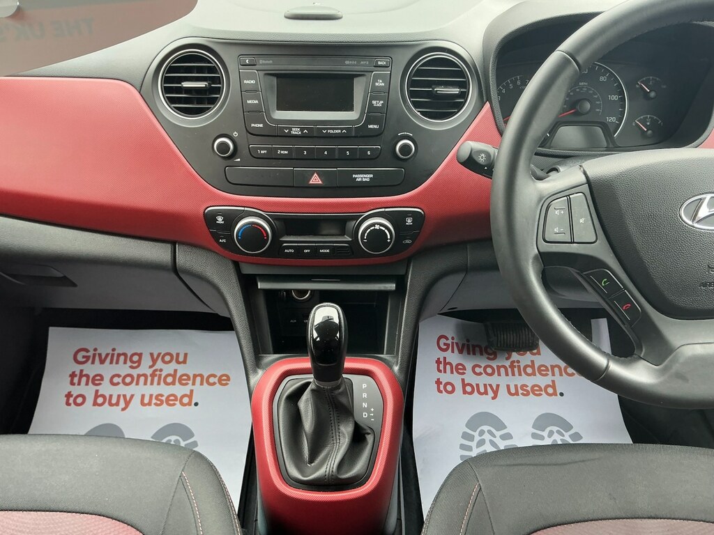 Hyundai I10 1.2 Premium VO67KKU Red #5