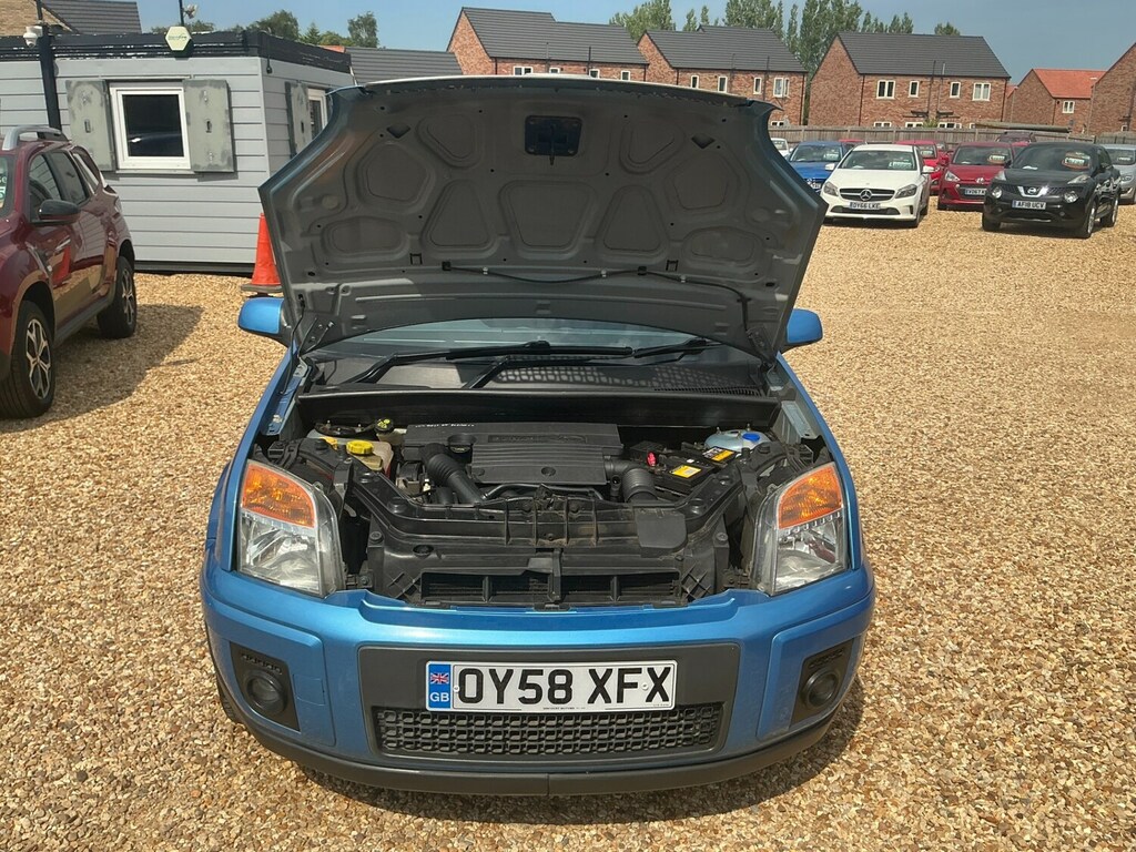 Ford Fusion Fusion Zetec Climate Black #18