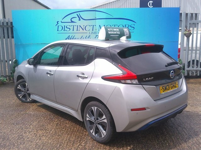 Nissan Leaf E N-connecta Hatchback SM21GHZ Silver #6