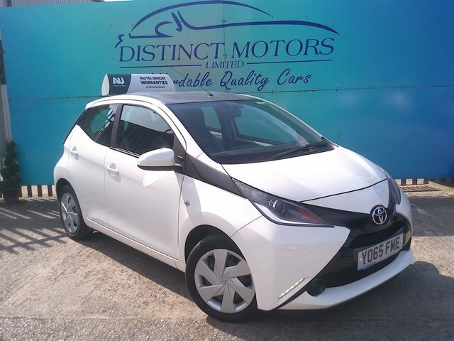 Toyota Aygo Vvt-i X-play Hatchback White