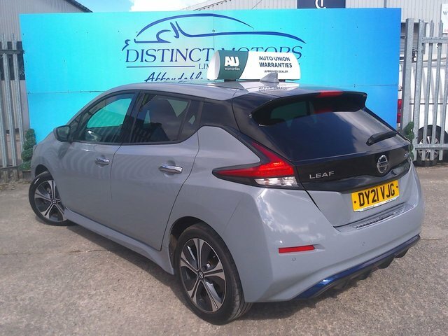 Nissan Leaf N-connecta Hatchback Grey #4