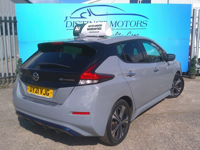 Nissan Leaf N-connecta Hatchback Grey #6