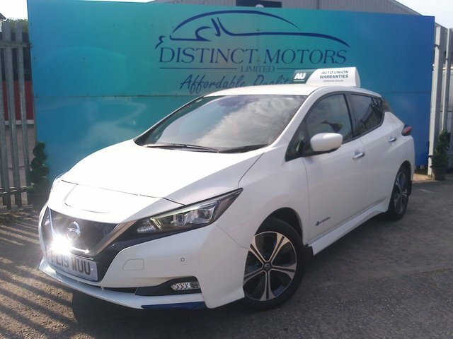 Nissan Leaf Tekna Hatchback PL19WUU White #3